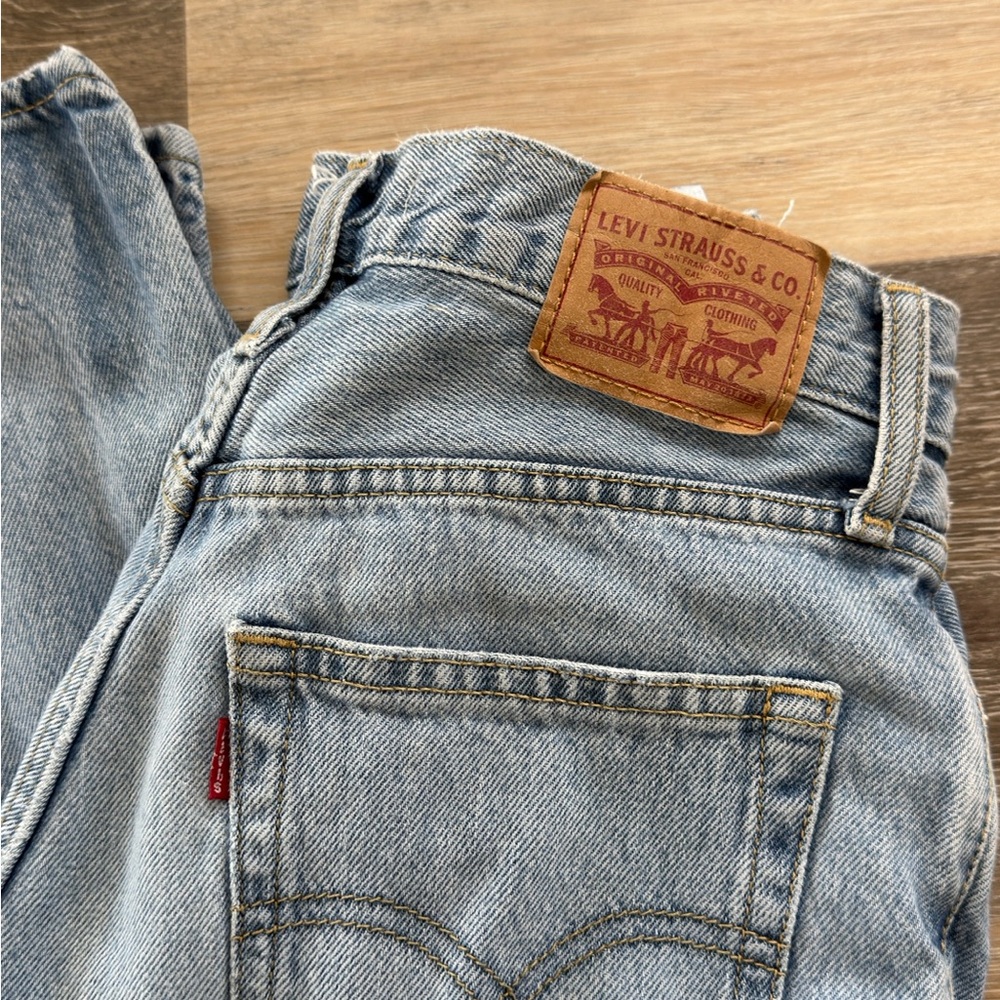 Light Blue Levi 550 straight leg '94 Baggy Jeans